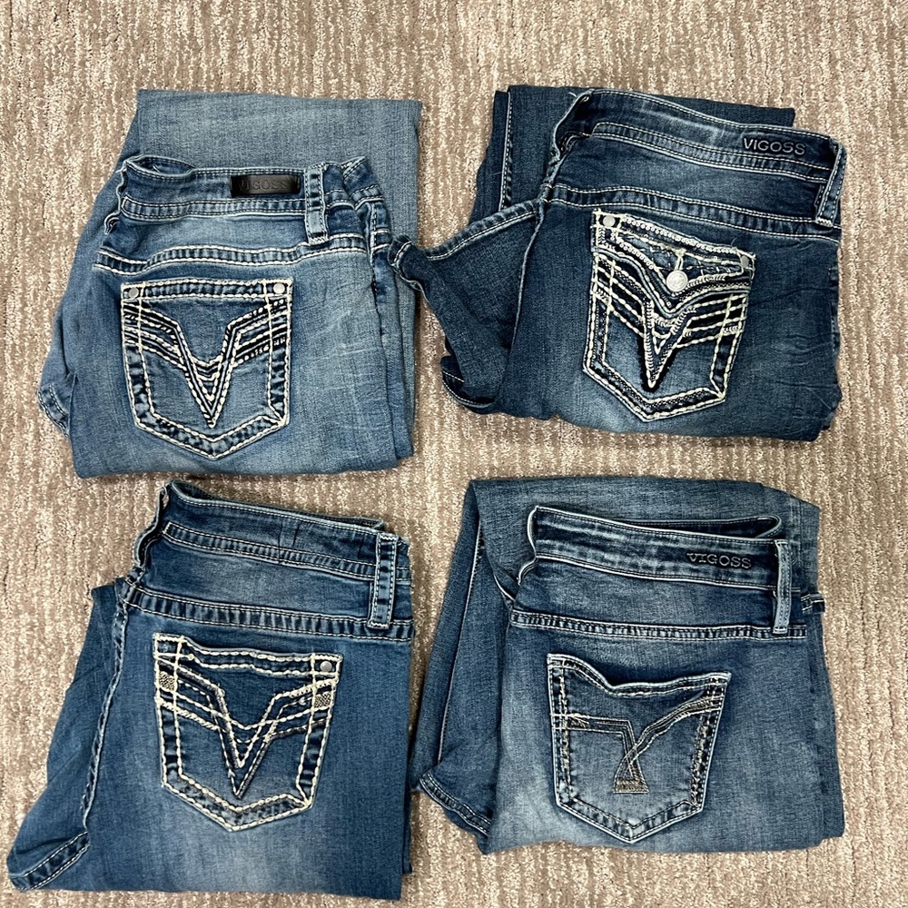 Vigoss Women's Straight Blue Jeans 4 pair!